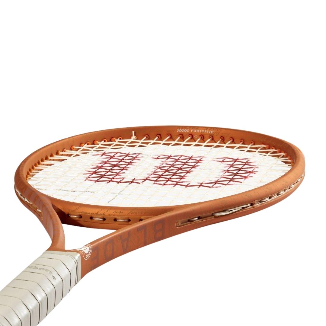 Raqueta de Tennis Wilson Blade Roland Garros 98 (18x20) v8 - Racquet Online